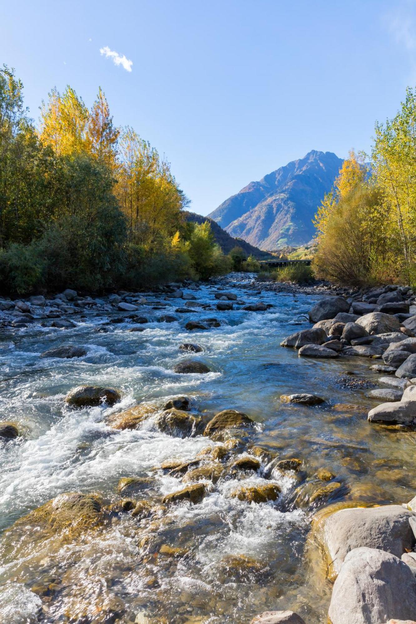 Ferienwohnungen St Hippolyt Mit Hallenbad Lagundo Bagian luar foto