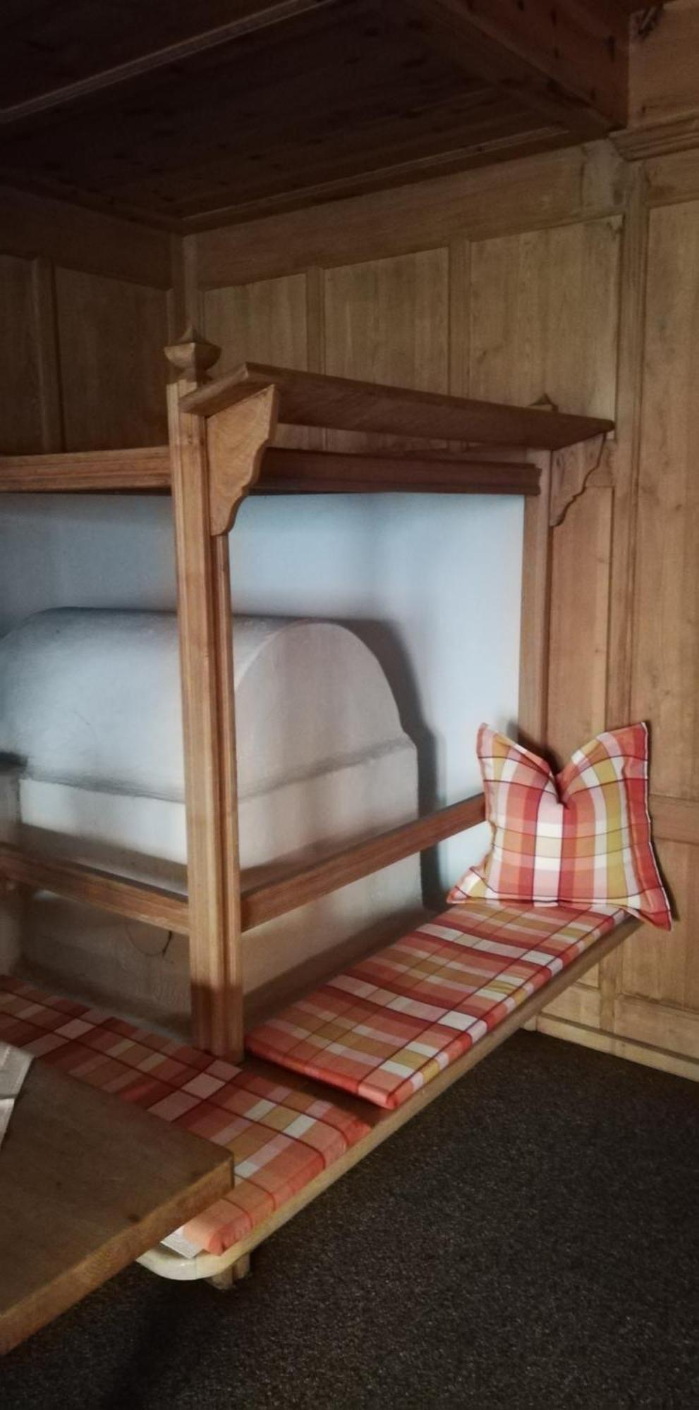 Ferienwohnungen St Hippolyt Mit Hallenbad Lagundo Bagian luar foto