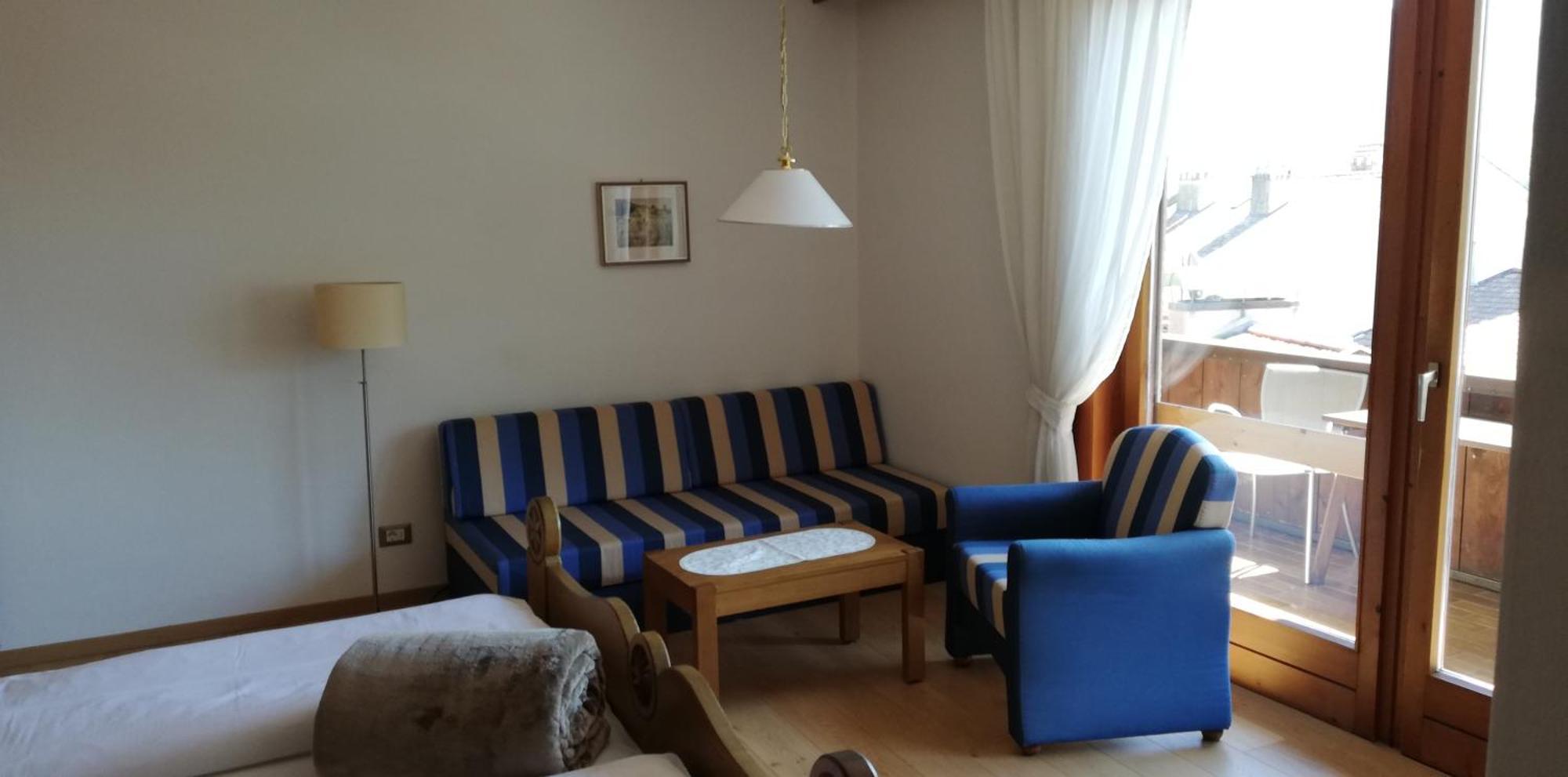 Ferienwohnungen St Hippolyt Mit Hallenbad Lagundo Bagian luar foto